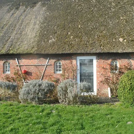 De Olle Uhlhoff Apartment *